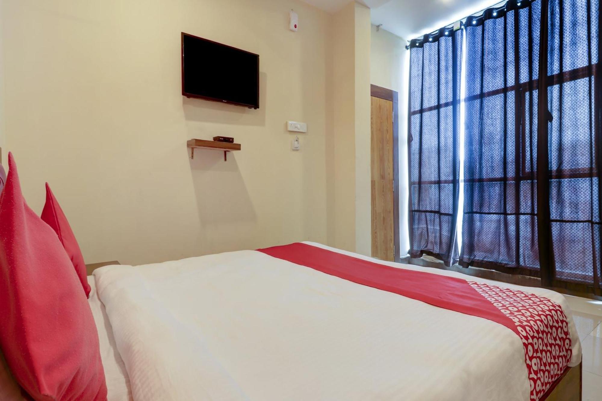 Hotel O Rsquare Elite Sururnagar Eksteriør bilde