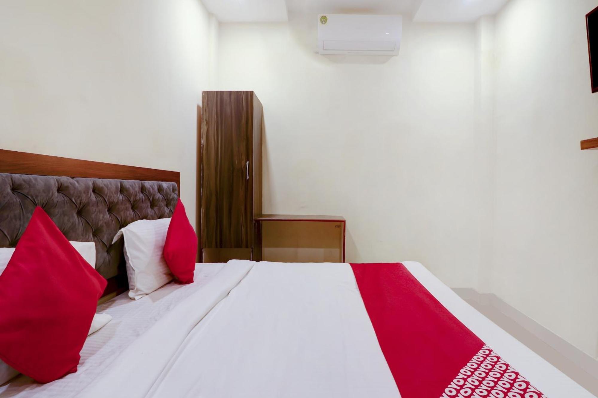 Hotel O Rsquare Elite Sururnagar Eksteriør bilde