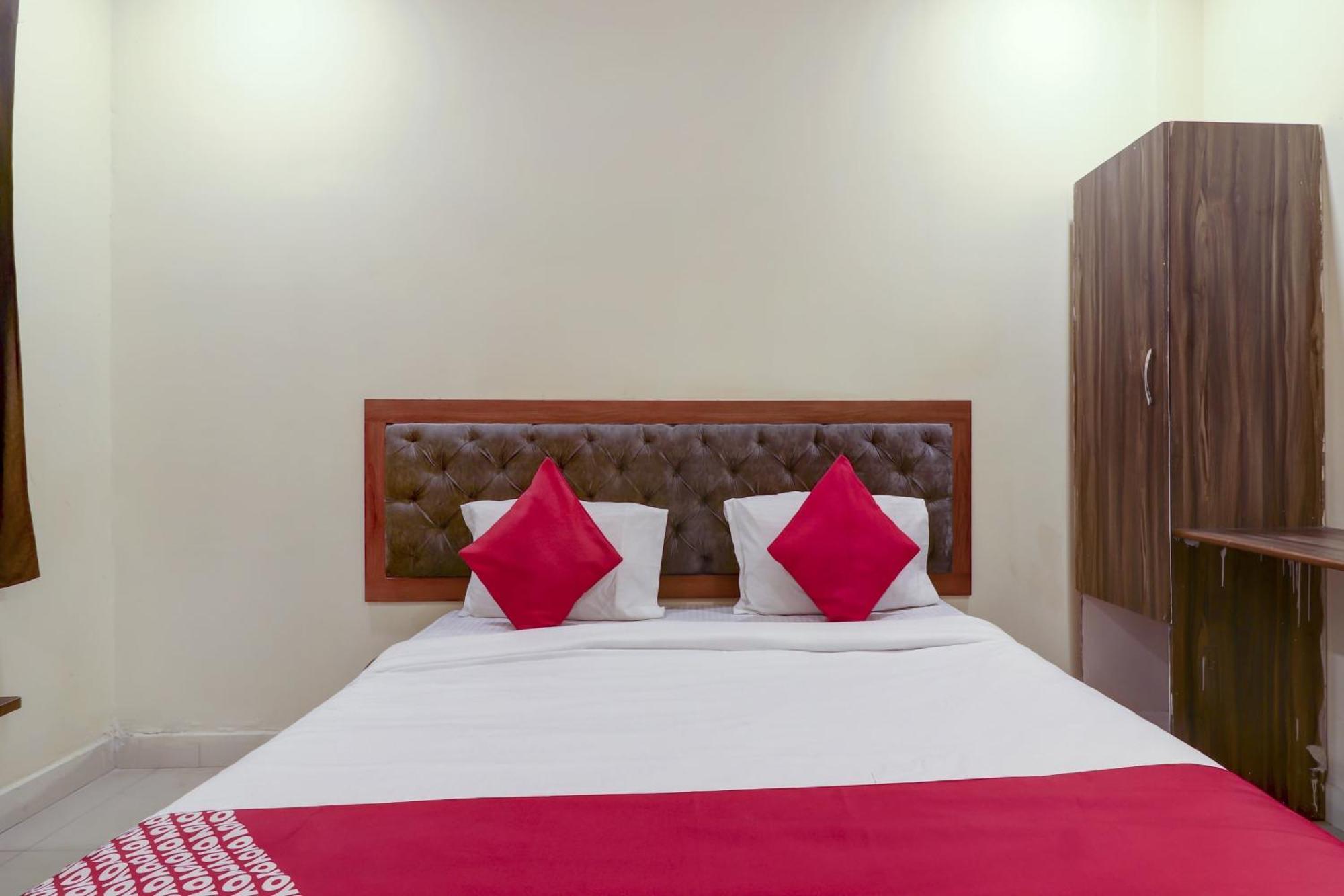Hotel O Rsquare Elite Sururnagar Eksteriør bilde
