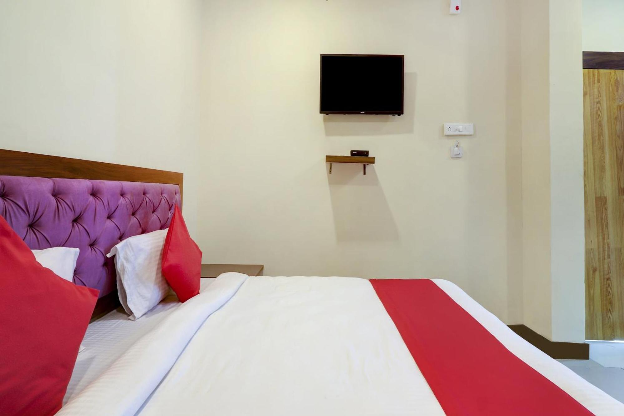 Hotel O Rsquare Elite Sururnagar Eksteriør bilde